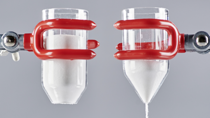 Enhance powder flowability and prevent caking with Evonik silicas and silicates
